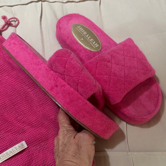 Shiraleah Fuchsia Quilted Slippers - Picture 4 of 5